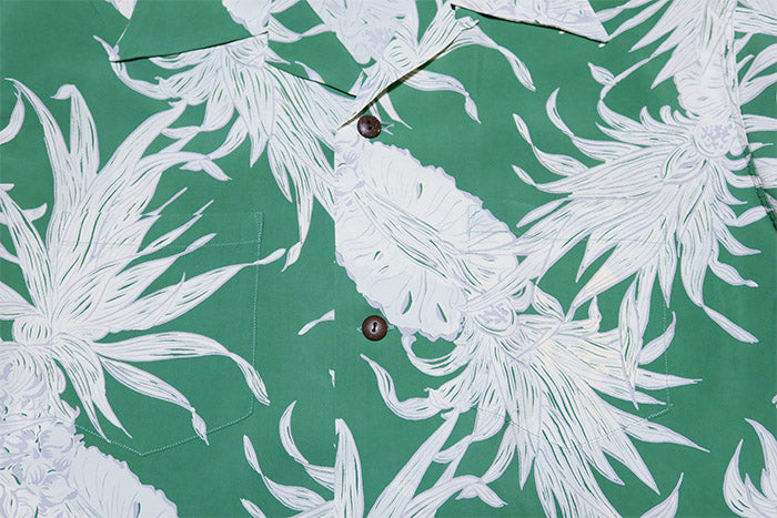SUN SURF Aloha Shirt Long Sleeve ISLAND PINEAPPLE Rayon Green Made in Japan SS29403