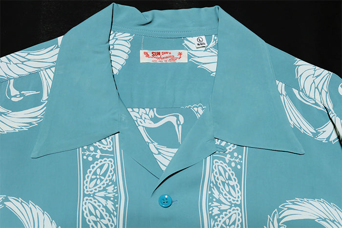 SUN SURF Aloha Shirt ORIENTAL BORDER Crane Short Sleeve Rayon Hawaiian Shirt Made in Japan SS39629 Black Blue